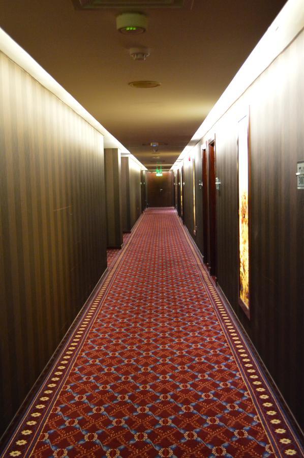 โรงแรมรามี่ เกสท์ไลน์ คิวรั่ม มัสกัต ภายนอก รูปภาพ